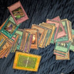 Random Yu Gi Oh Lot Read